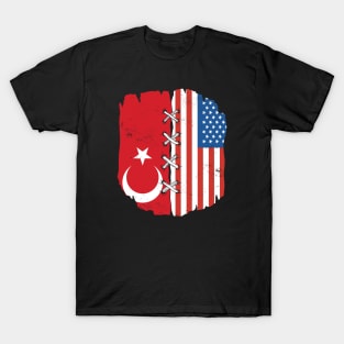 Proud Turkish American // Turkey & USA Flags T-Shirt